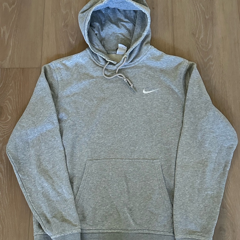 Nike Light Gray Pullover Hoodie with Large Swoosh